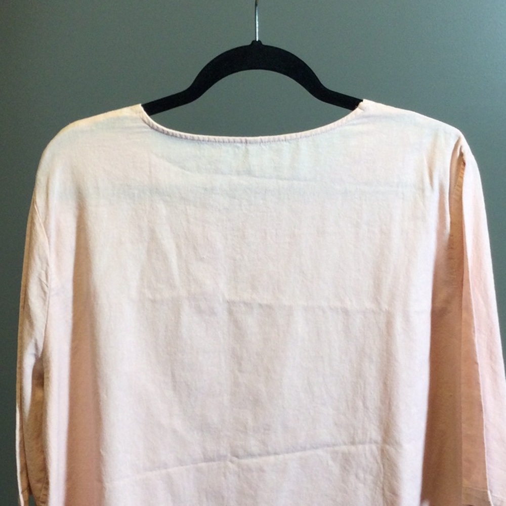 5x Peach Pull Over Diagonal Button Top - image 6